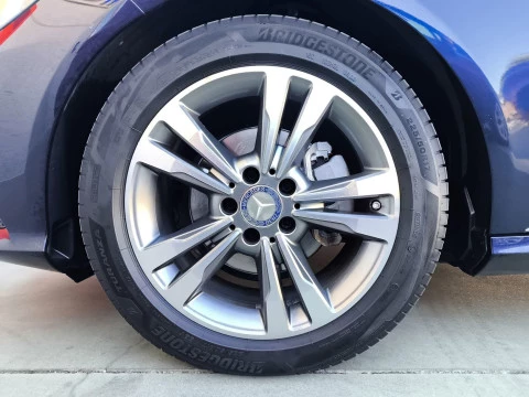 Mercedes-Benz Clase E E 220 BlueTEC Avantgarde 125 kW (170 CV)