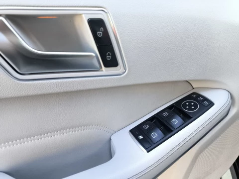 Mercedes-Benz Clase E E 220 BlueTEC Avantgarde 125 kW (170 CV)