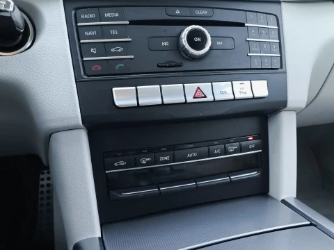 Mercedes-Benz Clase E E 220 BlueTEC Avantgarde 125 kW (170 CV)