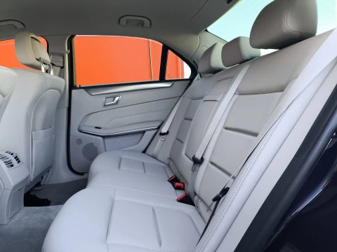 Mercedes-Benz Clase E E 220 BlueTEC Avantgarde 125 kW (170 CV)