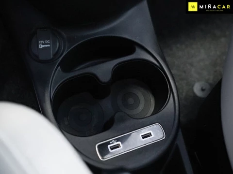 Fiat 500 1.0 Hybrid Dolcevita 51 kW (70 CV)