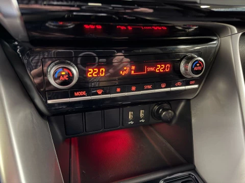 Mitsubishi Eclipse Cross PHEV Kaiteki 4WD