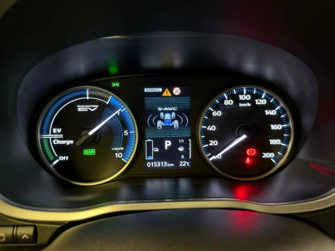 Mitsubishi Eclipse Cross PHEV Kaiteki 4WD
