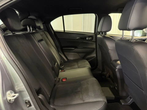 Mitsubishi Eclipse Cross PHEV Kaiteki 4WD