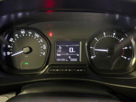 Citroën Jumpy DC Abatible Talla M BlueHDi 120 Control