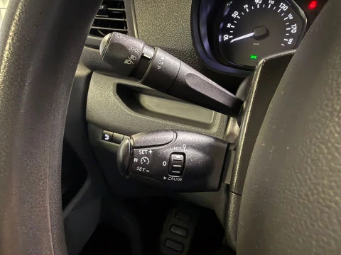 Citroën Jumpy DC Abatible Talla M BlueHDi 120 Control