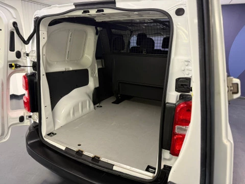 Citroën Jumpy DC Abatible Talla M BlueHDi 120 Control