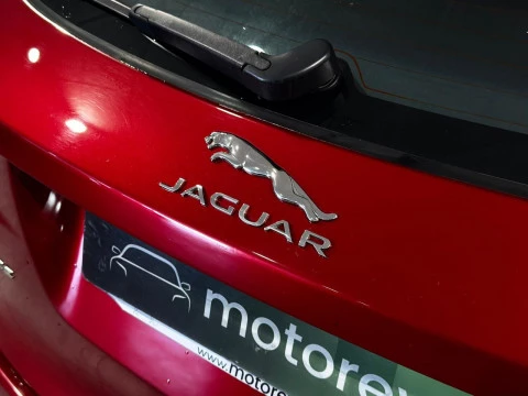 Jaguar F-Pace ID4 PRESTIGE 132KW