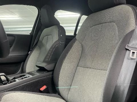 Volvo XC40 XC40 CORE, T2 AUTOMATICO GASOLINA