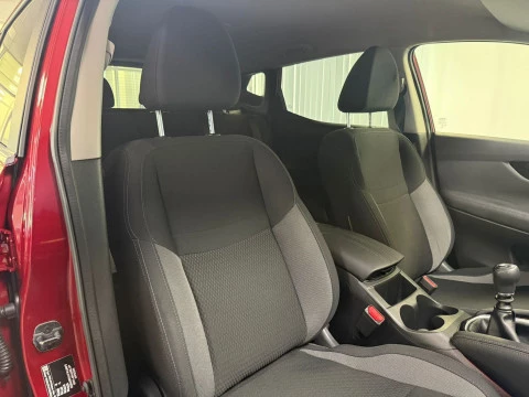 Nissan Qashqai DIG-T 103 kW (140 CV) E6D ACENTA