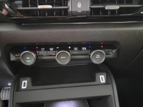 Citroën C4 Hybrid 145 ë-DCS6 Plus