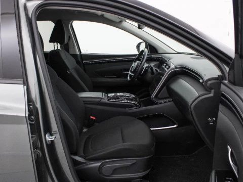 Hyundai Tucson 1.6 CRDI MHEV 100KW TECNO DCT 2-TONE 136 5P