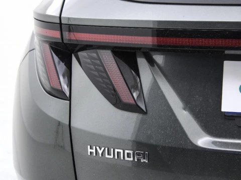 Hyundai Tucson 1.6 CRDI MHEV 100KW TECNO DCT 2-TONE 136 5P