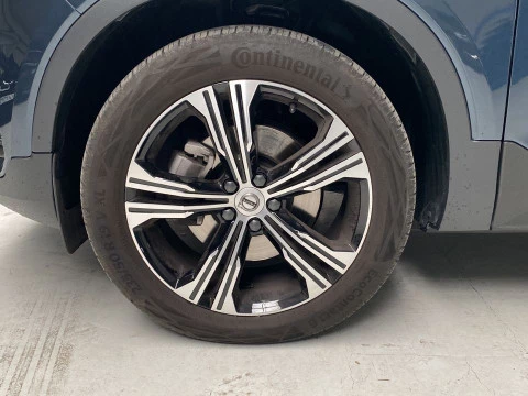 Volvo XC40 1.5 T2 INSCRIPTION AUTO 5P