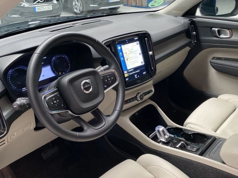 Volvo XC40 1.5 T2 INSCRIPTION AUTO 5P