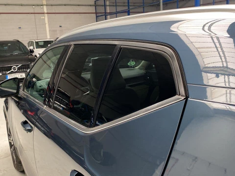 Volvo XC40 1.5 T2 INSCRIPTION AUTO 5P