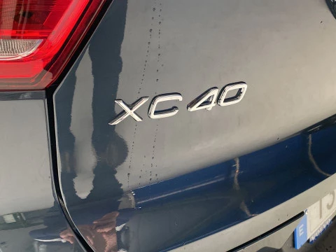 Volvo XC40 1.5 T2 INSCRIPTION AUTO 5P
