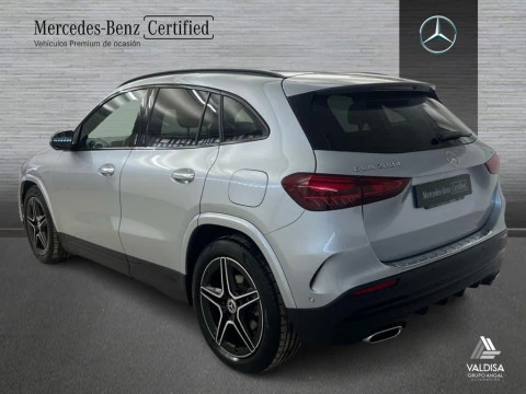 Mercedes-Benz GLA 200 d