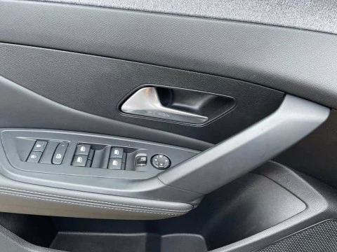 Peugeot 308 5P Allure PureTech 130 S&S MAN