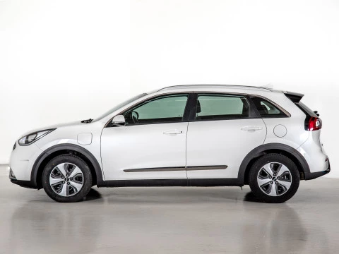 Kia Niro 1.6 GDi PHEV 104kW (141CV) Drive Kia Niro 1.6 GDi PHEV 104kW (141CV) Drive