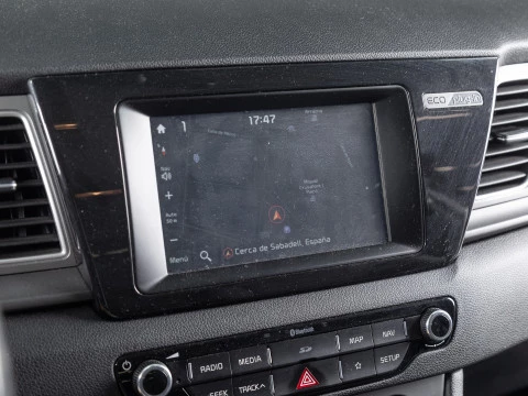 Kia Niro 1.6 GDi PHEV 104kW (141CV) Drive Kia Niro 1.6 GDi PHEV 104kW (141CV) Drive