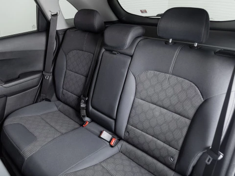 Kia Niro 1.6 GDi PHEV 104kW (141CV) Drive Kia Niro 1.6 GDi PHEV 104kW (141CV) Drive