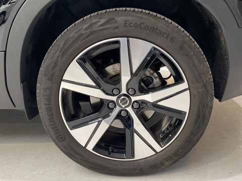 Volvo XC40 1.5 T5 RECHARGE R-DESIGN DCT 5P