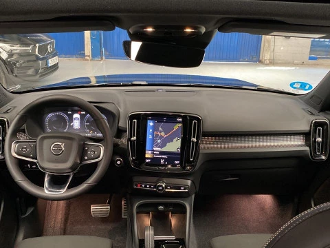 Volvo XC40 1.5 T5 RECHARGE R-DESIGN DCT 5P