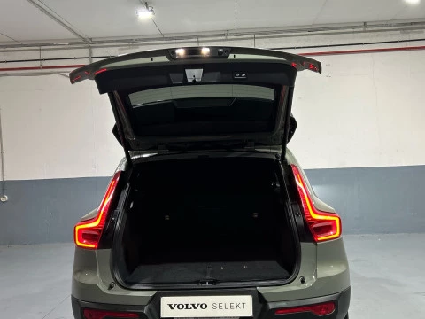 Volvo XC40 2.0 B3 CORE AUTO 163 5P