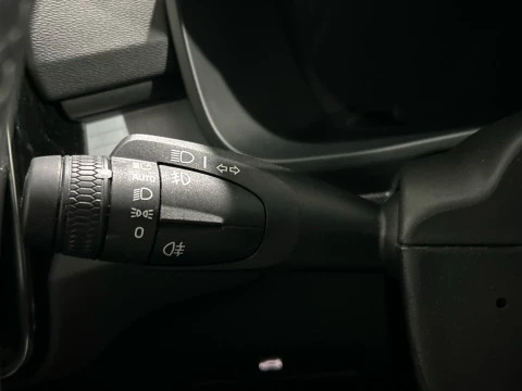 Volvo XC40 2.0 B3 CORE AUTO 163 5P