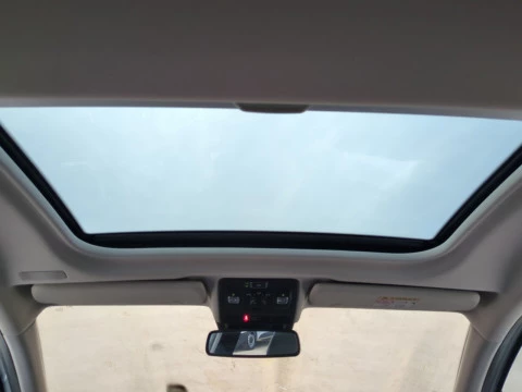 Renault Captur Fast Track E-TECH PHEV 160cv