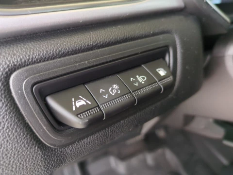 Renault Captur Fast Track E-TECH PHEV 160cv