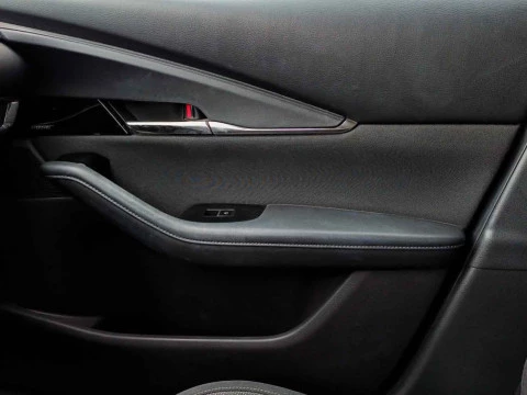 Mazda CX-30 (2022) E-SKYACTIV X 2.0 137 KW (186 CV) MT 2WD ZENITH SAFETY CON