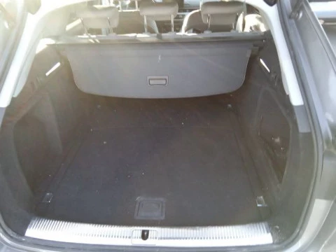 Audi A4 Avant Advanced 35 TDI 120kW S tronic