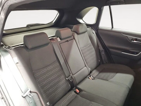 Toyota Rav4 2.5l PLUG-IN 300PH (e-CVT) Advance