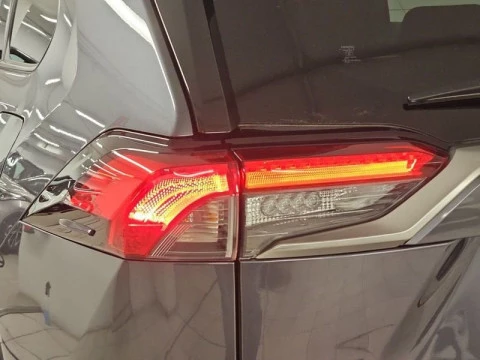 Toyota Rav4 2.5l PLUG-IN 300PH (e-CVT) Advance