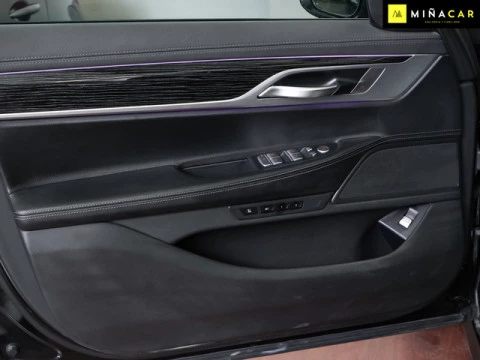 BMW Serie 7 730d xDrive 210 kW (286 CV)