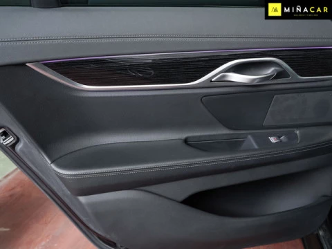 BMW Serie 7 730d xDrive 210 kW (286 CV)