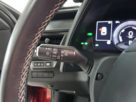 Lexus UX 2.0 250h Business