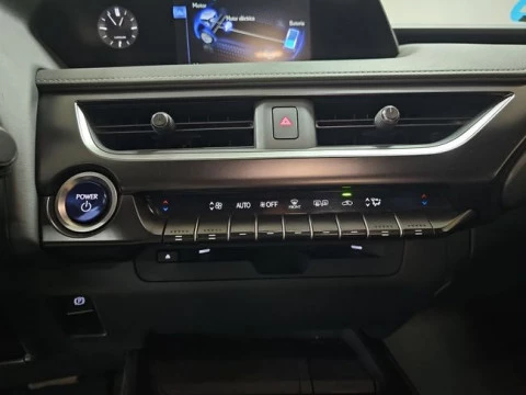 Lexus UX 2.0 250h Business