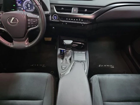 Lexus UX 2.0 250h Business