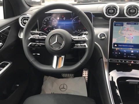 Mercedes-Benz GLC  300 de 4MATIC con tecnología híbrida