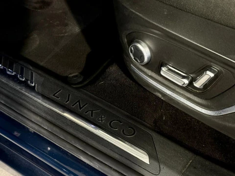 Lynk & Co 01 1.5T PHEV