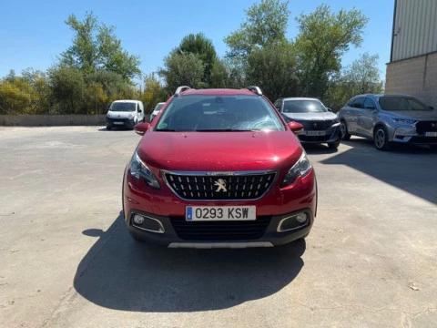Peugeot 2008 Allure PureTech 110 S&S 6 Vel. MAN
