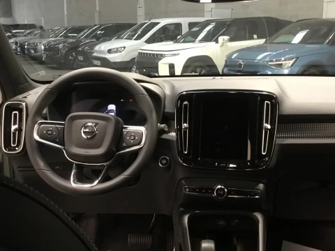 Volvo XC40 XC40 Core, B3 Mild Hybrid, Gasolina