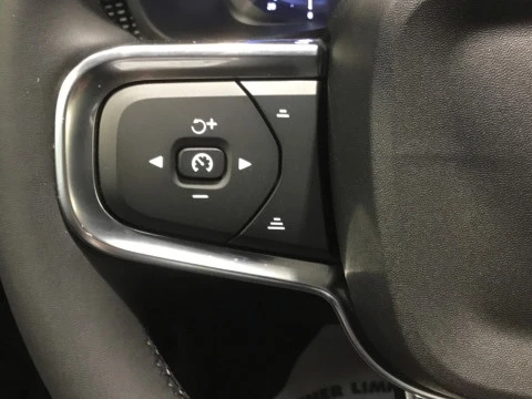 Volvo XC40 XC40 Core, B3 Mild Hybrid, Gasolina