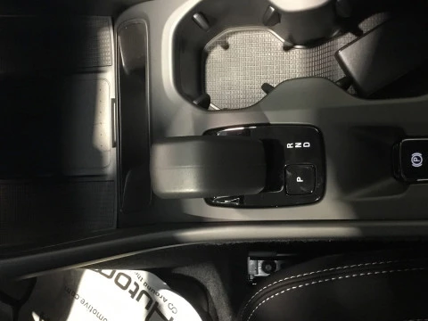 Volvo XC40 XC40 Core, B3 Mild Hybrid, Gasolina