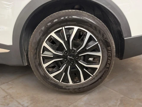 EBRO S700 1.5 TGDI HEV Luxury 165kW (224CV) 1DHT