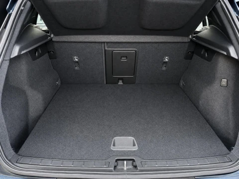 Volvo XC40 1.5 T3 Momentum Pro Auto