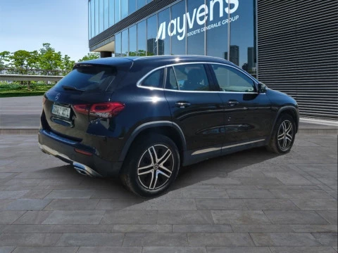 Mercedes-Benz GLA GLA 200 D